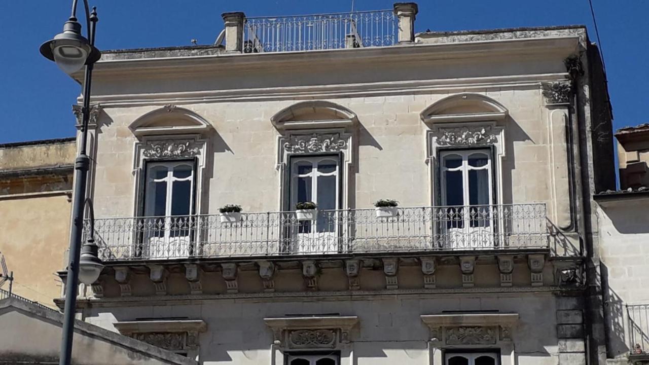 Il Terrazzino Sui Tetti Hotell Modica Eksteriør bilde